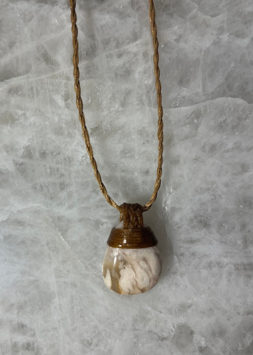 Handmade Flower Agate Necklace