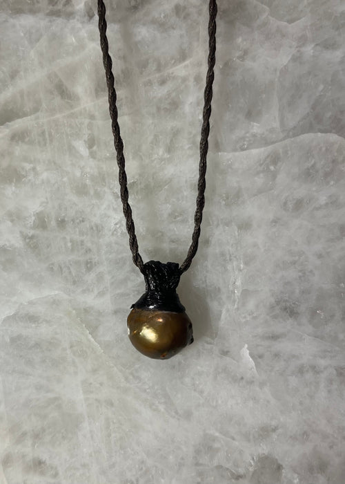 Handmade Gold Pearl Necklace