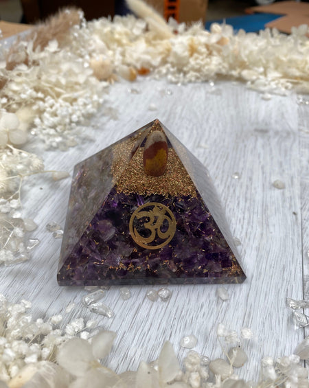 amethyst orgone pyramid