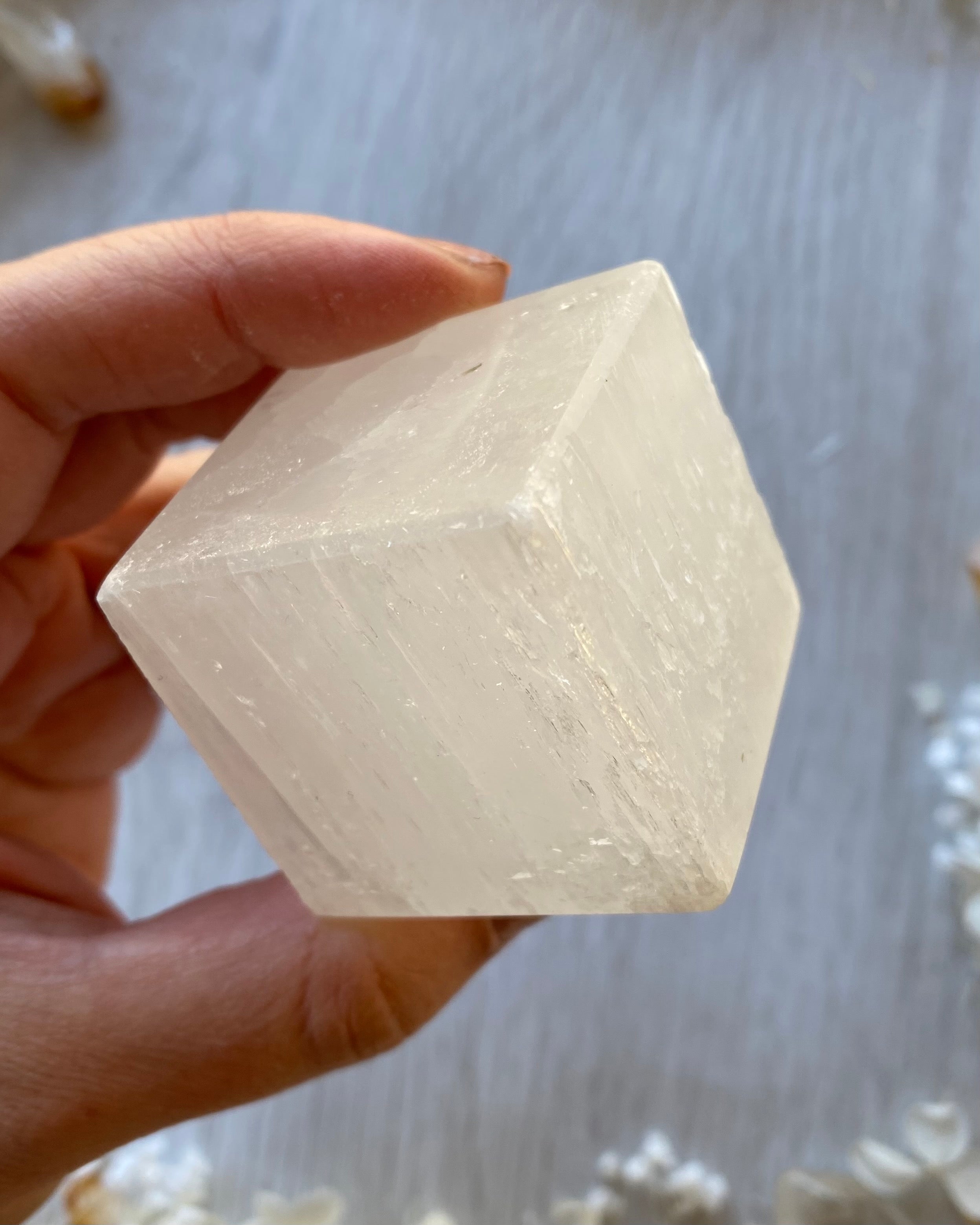 selenite cube