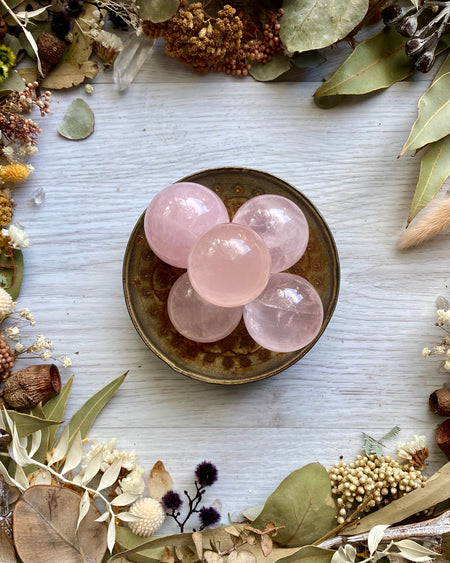 rose quartz sphere