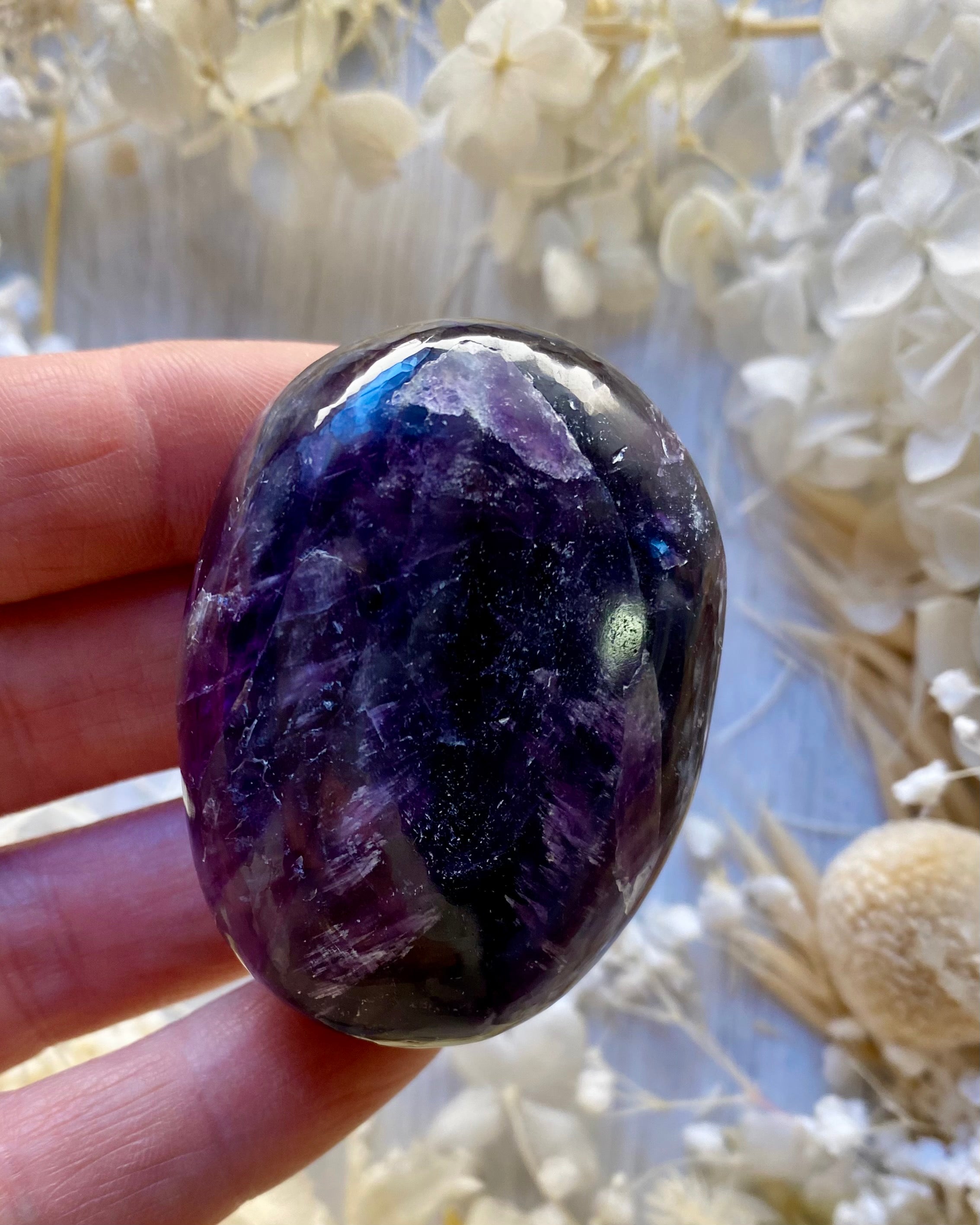 amethyst palm stone 