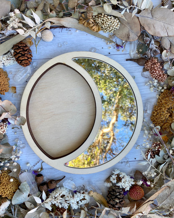 Round Half Moon Mirror Dish