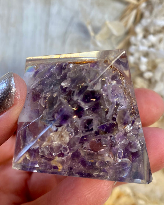 Orgonite Pyramid Amethyst