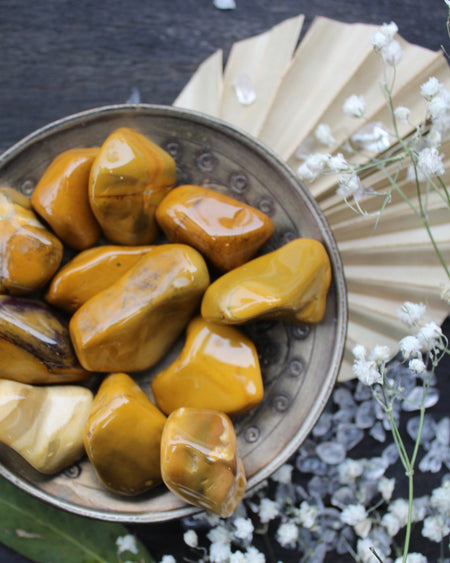 yellow jasper tumbled