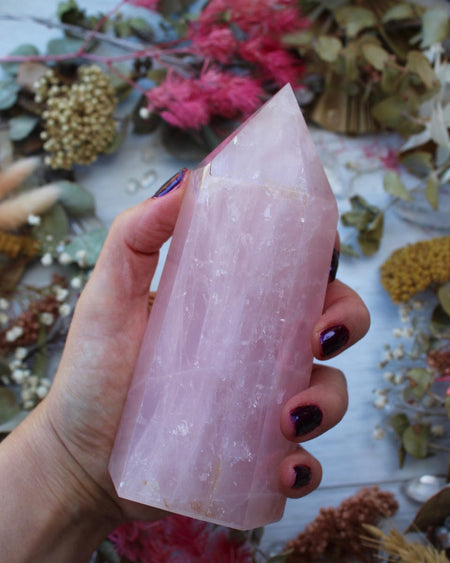 rose quartz point